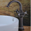 Double Handle Basin Faucet, Bathroom Wash Basin Tap (Qh1808b)